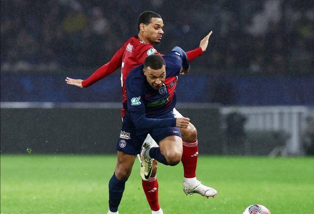姆巴佩爆射，大巴黎以3-1力克法甲第3布雷斯特，晋级法国杯八强 